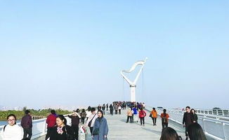 厦门园博苑昨日客流破万 游客同比上涨201.6